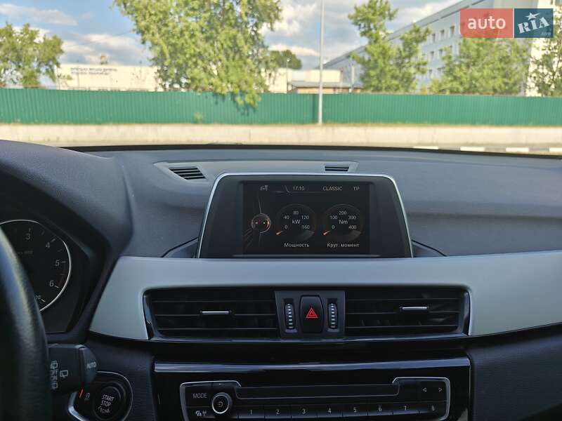 Позашляховик / Кросовер BMW X1 2016 в Києві