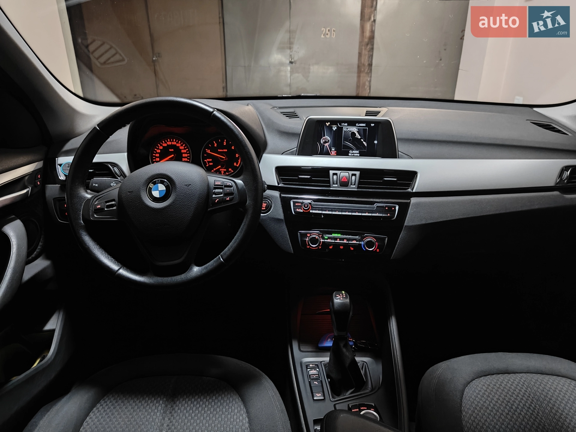 2016 BMW X1 - мініатюра 37