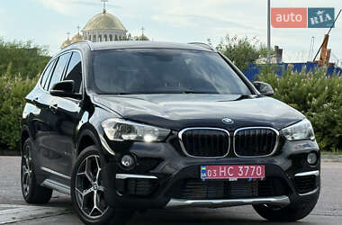 Внедорожник / Кроссовер BMW X1 2017 в Дрогобыче