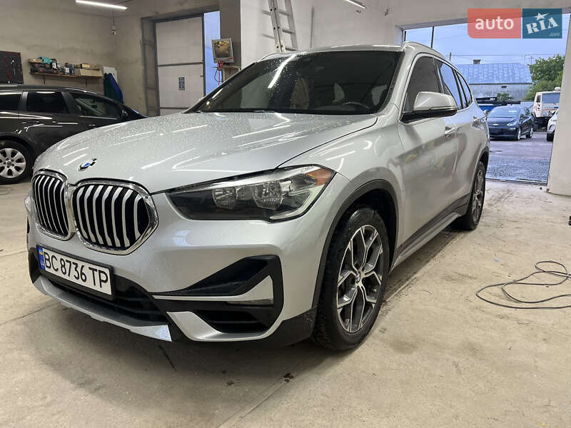 Внедорожник / Кроссовер BMW X1 2019 в Золочеве фото 3 Внедорожник / Кроссовер BMW X1 2019 в Золочеве