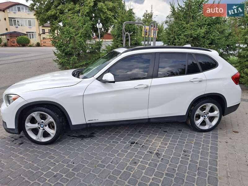 Позашляховик / Кросовер BMW X1 2012 в Вінниці