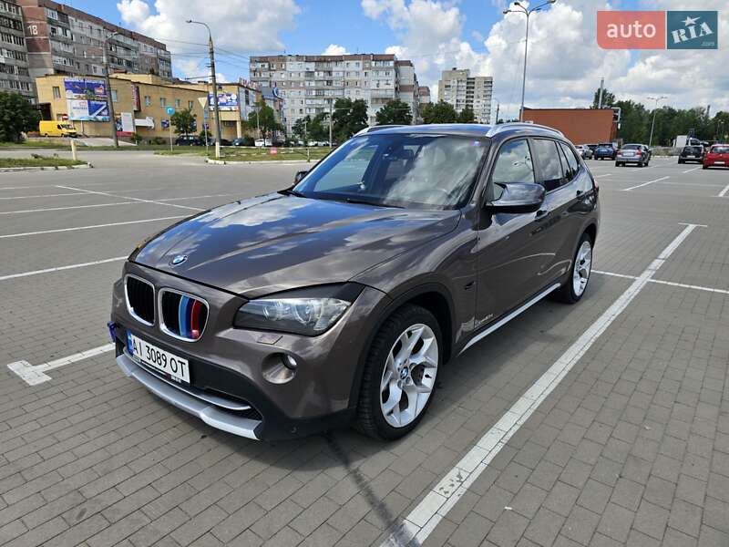 Внедорожник / Кроссовер BMW X1 2010 в Сумах