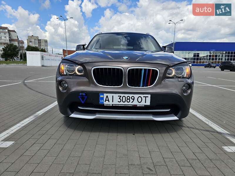 Внедорожник / Кроссовер BMW X1 2010 в Сумах