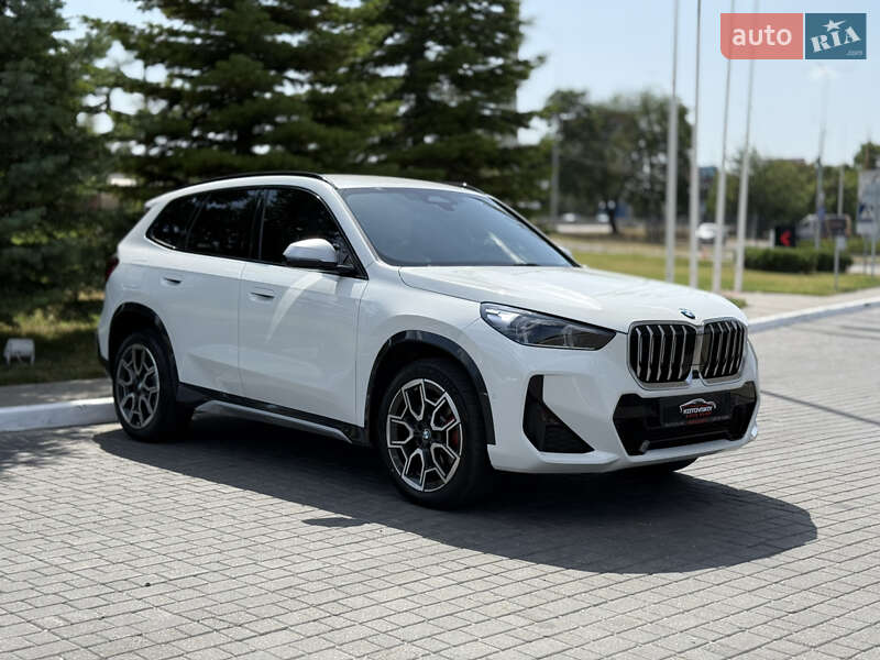 Внедорожник / Кроссовер BMW X1 2024 в Одессе