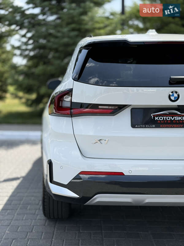 Внедорожник / Кроссовер BMW X1 2024 в Одессе