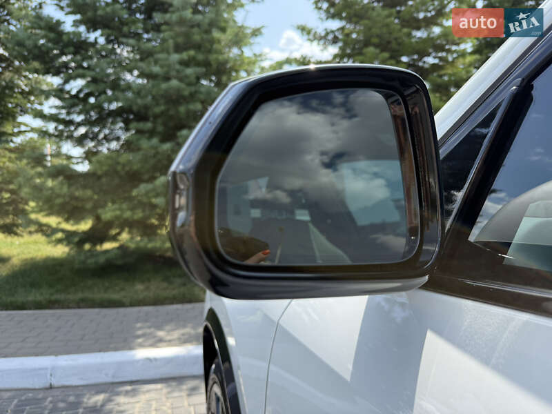 Внедорожник / Кроссовер BMW X1 2024 в Одессе