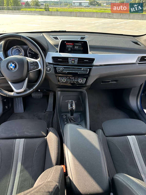 Позашляховик / Кросовер BMW X1 2018 в Києві