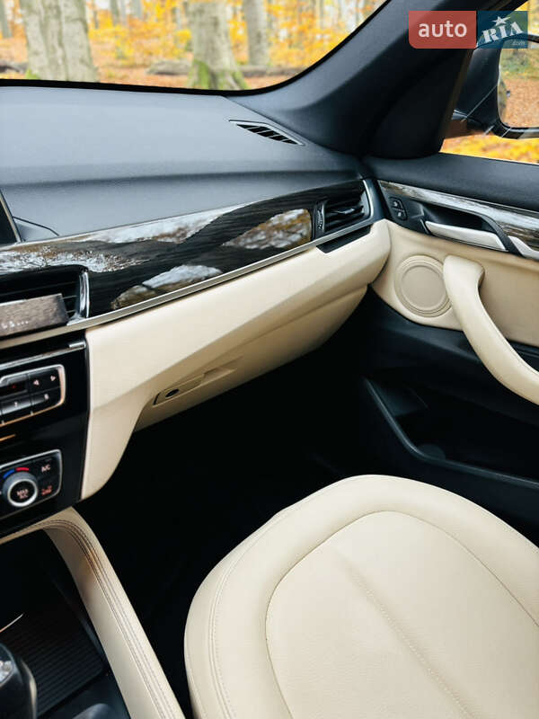 Внедорожник / Кроссовер BMW X1 2017 в Львове фото 7 Внедорожник / Кроссовер BMW X1 2017 в Львове