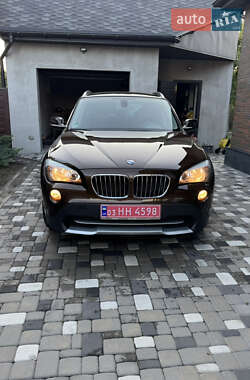 Внедорожник / Кроссовер BMW X1 2010 в Чернигове