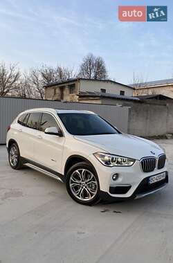 Внедорожник / Кроссовер BMW X1 2016 в Тернополе