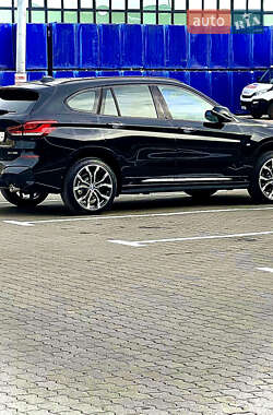 Внедорожник / Кроссовер BMW X1 2022 в Ивано-Франковске