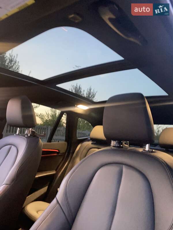 Внедорожник / Кроссовер BMW X1 2019 в Запорожье