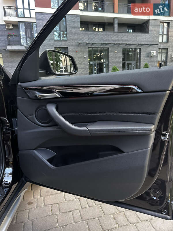 Позашляховик / Кросовер BMW X1 2021 в Броварах