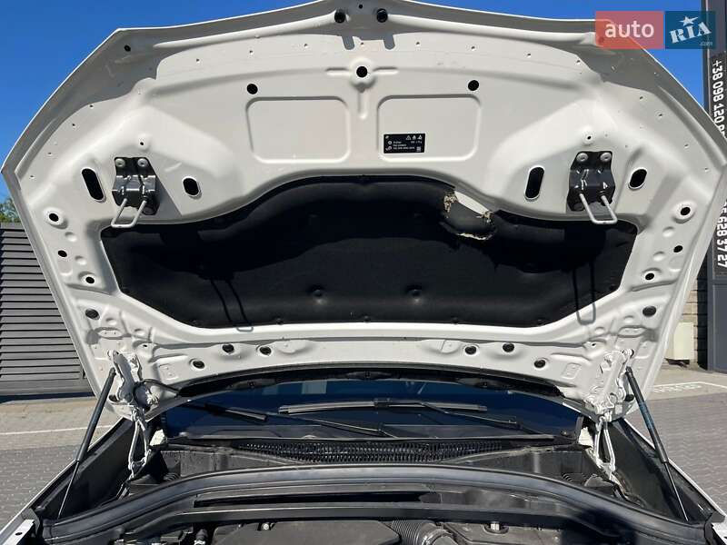 Позашляховик / Кросовер BMW X1 2021 в Ужгороді