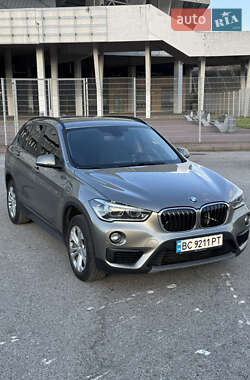 Позашляховик / Кросовер BMW X1 2017 в Варві
