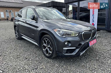 Внедорожник / Кроссовер BMW X1 2016 в Луцке