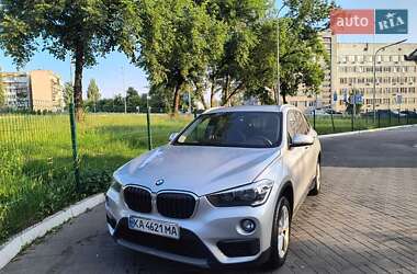 Внедорожник / Кроссовер BMW X1 2017 в Киеве