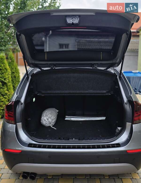 Внедорожник / Кроссовер BMW X1 2012 в Рени