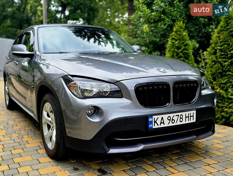 Внедорожник / Кроссовер BMW X1 2012 в Рени