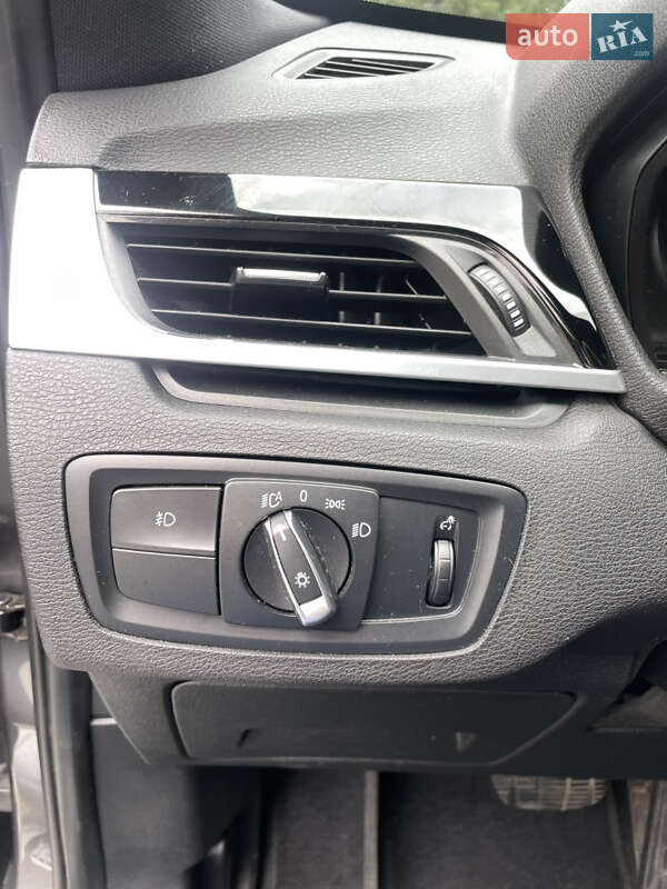 Внедорожник / Кроссовер BMW X1 2016 в Киеве фото 12 Внедорожник / Кроссовер BMW X1 2016 в Киеве