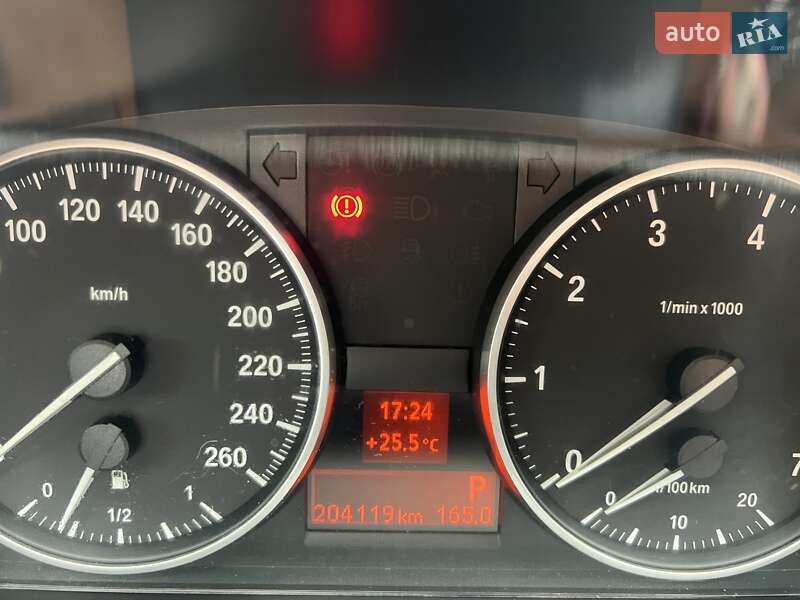 Внедорожник / Кроссовер BMW X1 2011 в Киеве