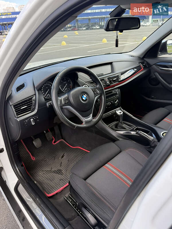 Позашляховик / Кросовер BMW X1 2014 в Києві