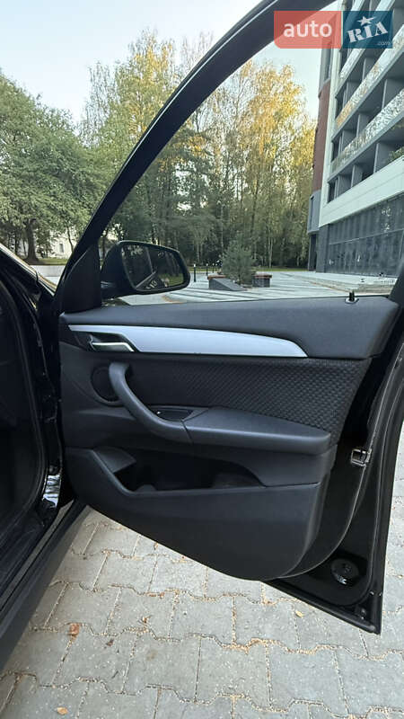 Позашляховик / Кросовер BMW X1 2016 в Тернополі фото 8 Позашляховик / Кросовер BMW X1 2016 в Тернополі