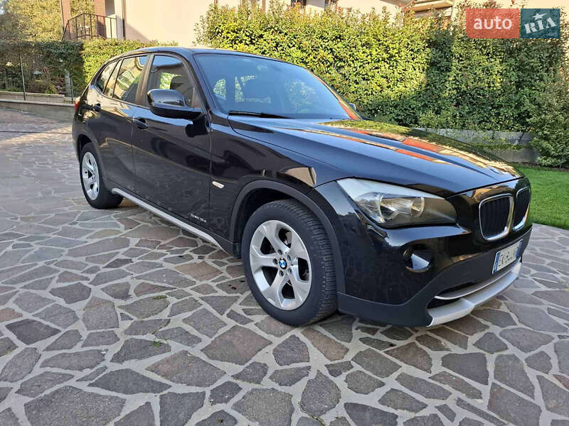 Внедорожник / Кроссовер BMW X1 2011 в Тернополе