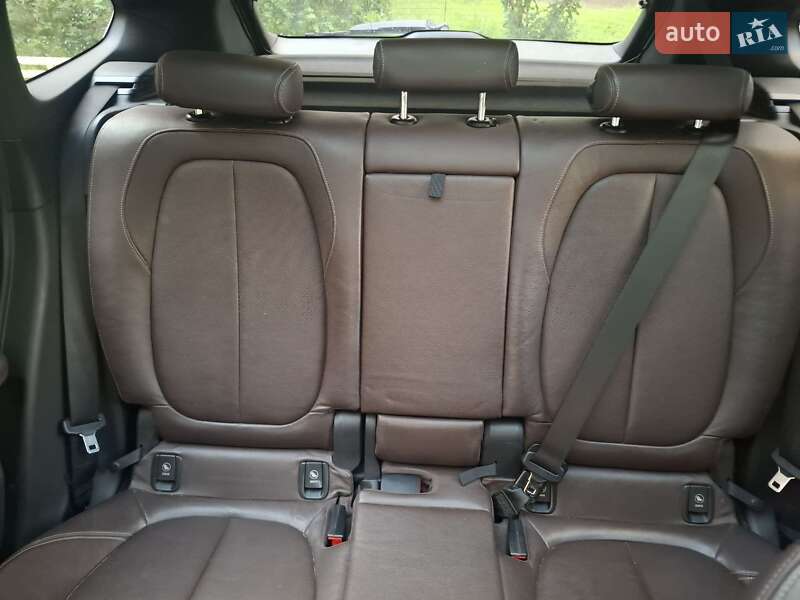 Позашляховик / Кросовер BMW X1 2016 в Києві