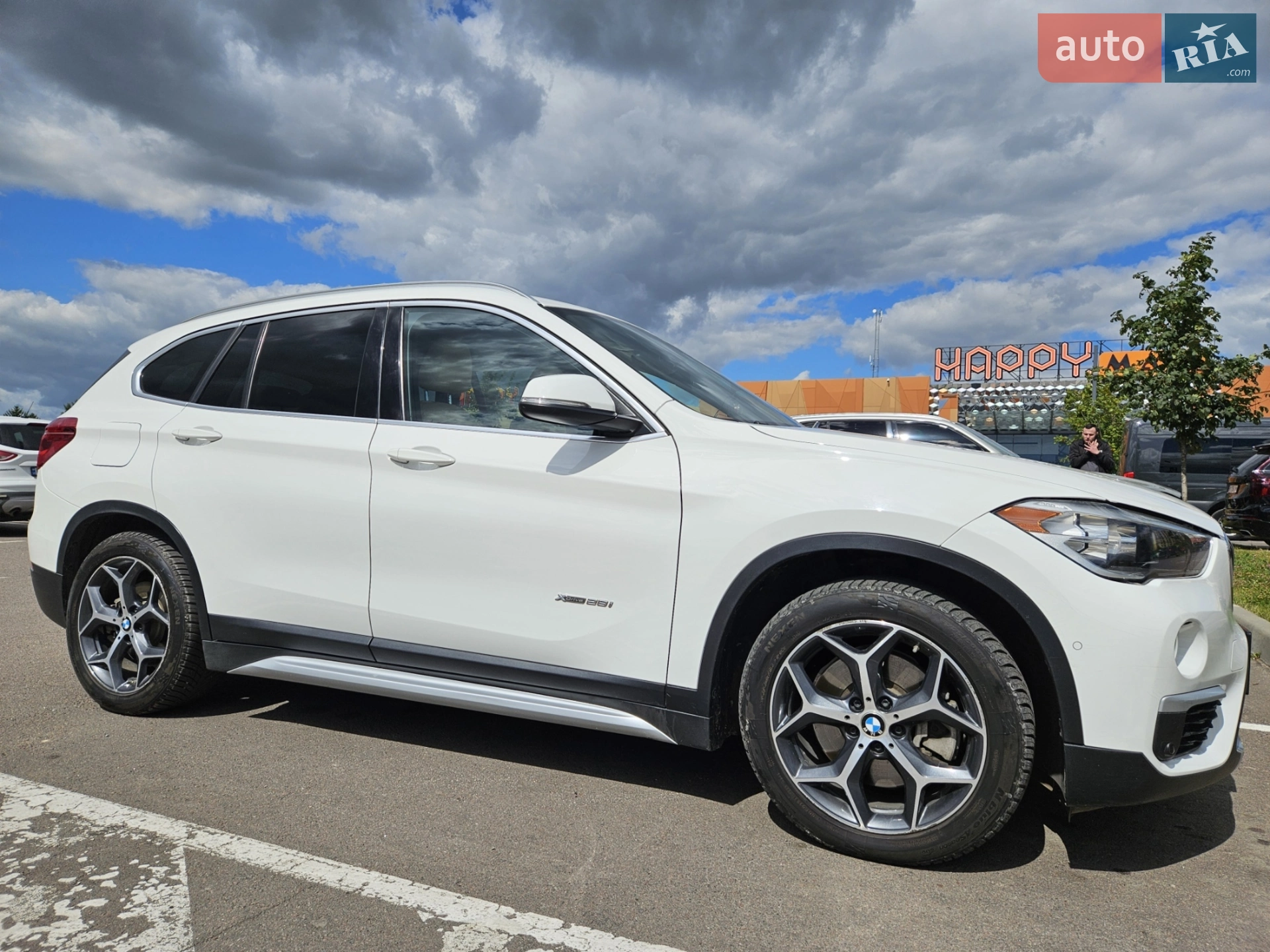 2016 BMW X1 - мініатюра 4