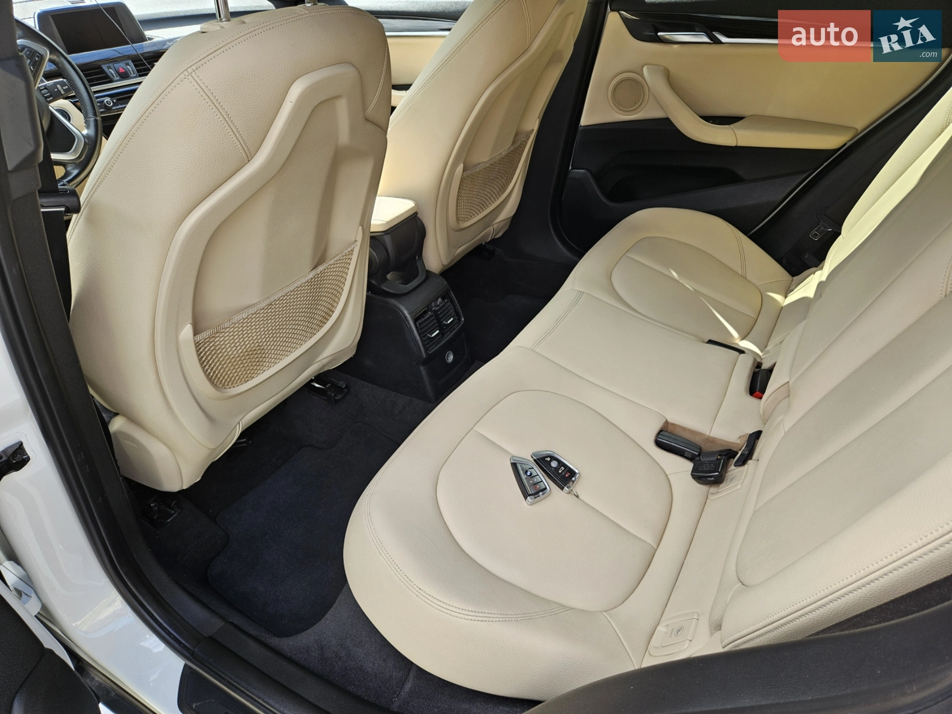 2016 BMW X1 - мініатюра 14