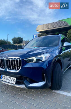 Внедорожник / Кроссовер BMW X1 2024 в Киеве