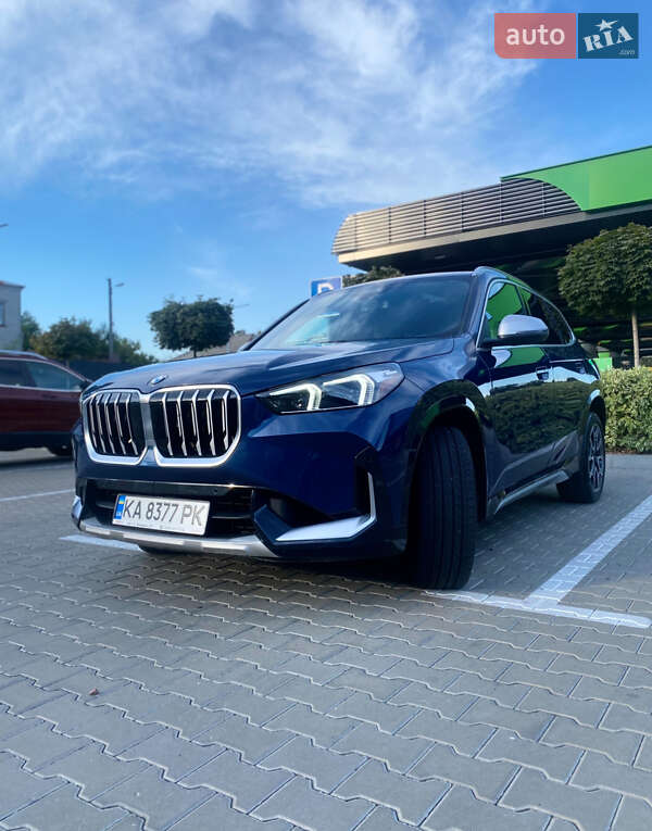 Внедорожник / Кроссовер BMW X1 2024 в Киеве