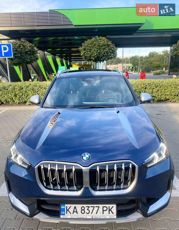 Внедорожник / Кроссовер BMW X1 2024 в Киеве