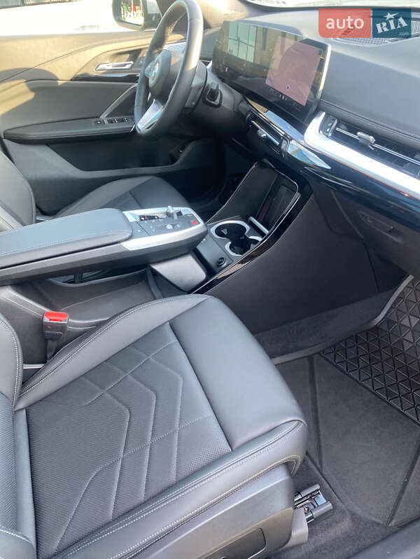 Внедорожник / Кроссовер BMW X1 2024 в Киеве