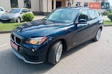Внедорожник / Кроссовер BMW X1 2015 в 