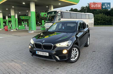 Внедорожник / Кроссовер BMW X1 2019 в Радивилове