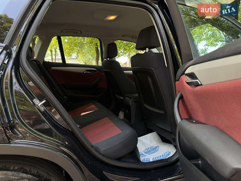 Внедорожник / Кроссовер BMW X1 2012 в Тячеве фото 29 Внедорожник / Кроссовер BMW X1 2012 в Тячеве