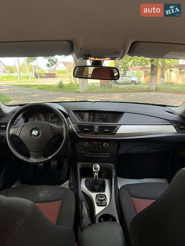 Внедорожник / Кроссовер BMW X1 2012 в Тячеве фото 35 Внедорожник / Кроссовер BMW X1 2012 в Тячеве