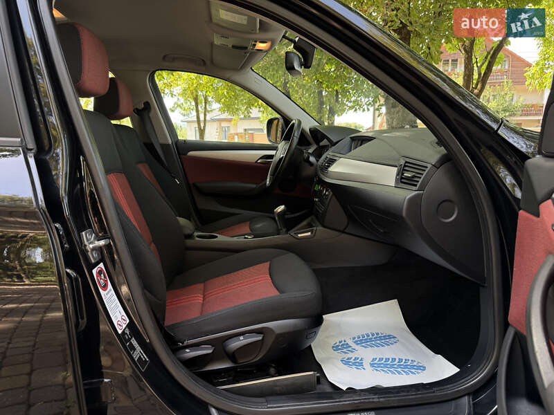 Внедорожник / Кроссовер BMW X1 2012 в Тячеве фото 37 Внедорожник / Кроссовер BMW X1 2012 в Тячеве