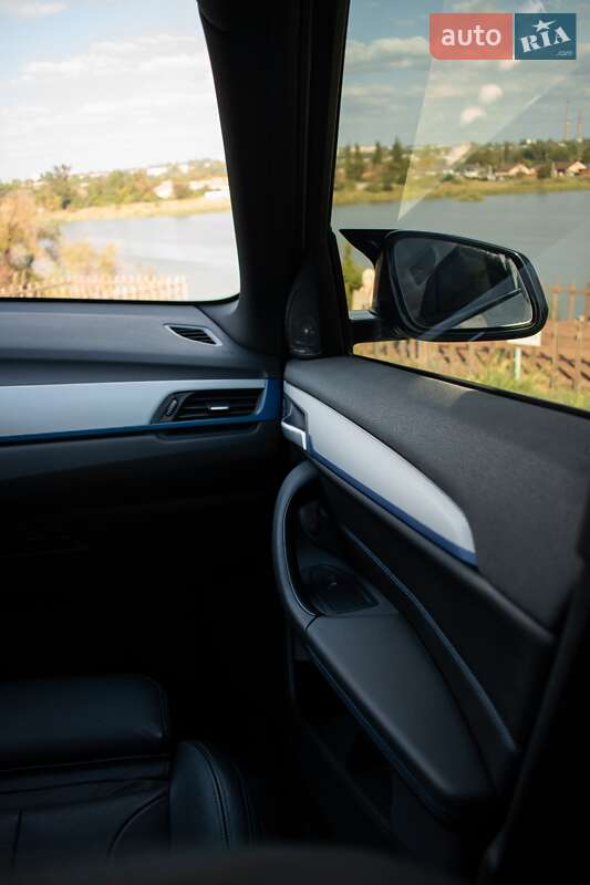 Внедорожник / Кроссовер BMW X1 2016 в Кривом Роге фото 14 Внедорожник / Кроссовер BMW X1 2016 в Кривом Роге