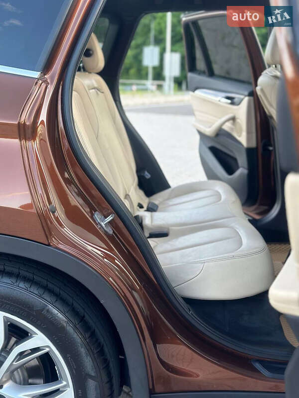 Внедорожник / Кроссовер BMW X1 2015 в Могилев-Подольске фото 28 Внедорожник / Кроссовер BMW X1 2015 в Могилев-Подольске