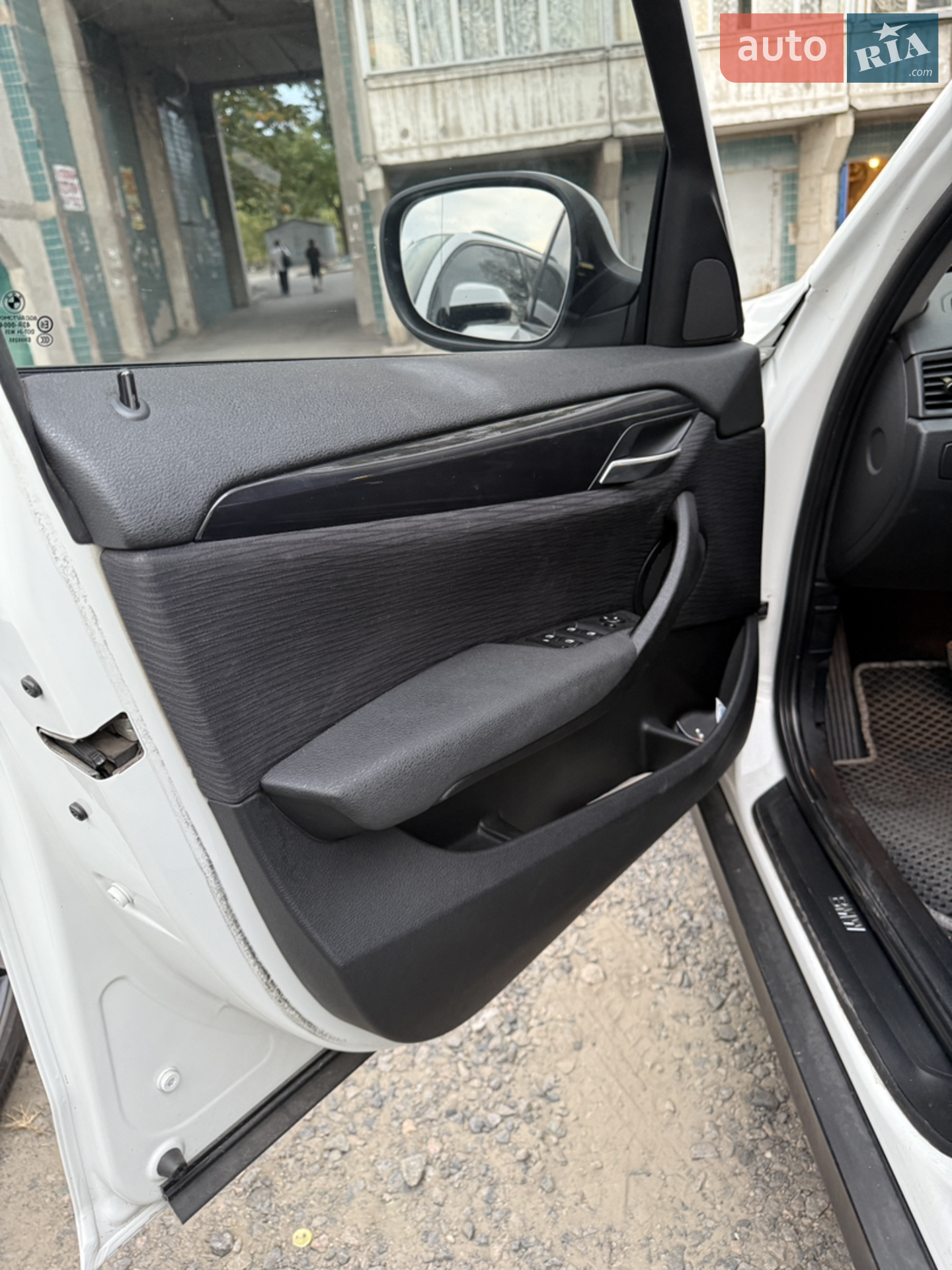 2011 BMW X1 - мініатюра 8