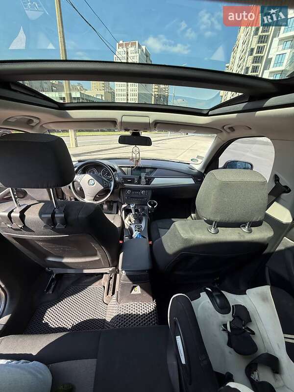 Внедорожник / Кроссовер BMW X1 2011 в Харькове