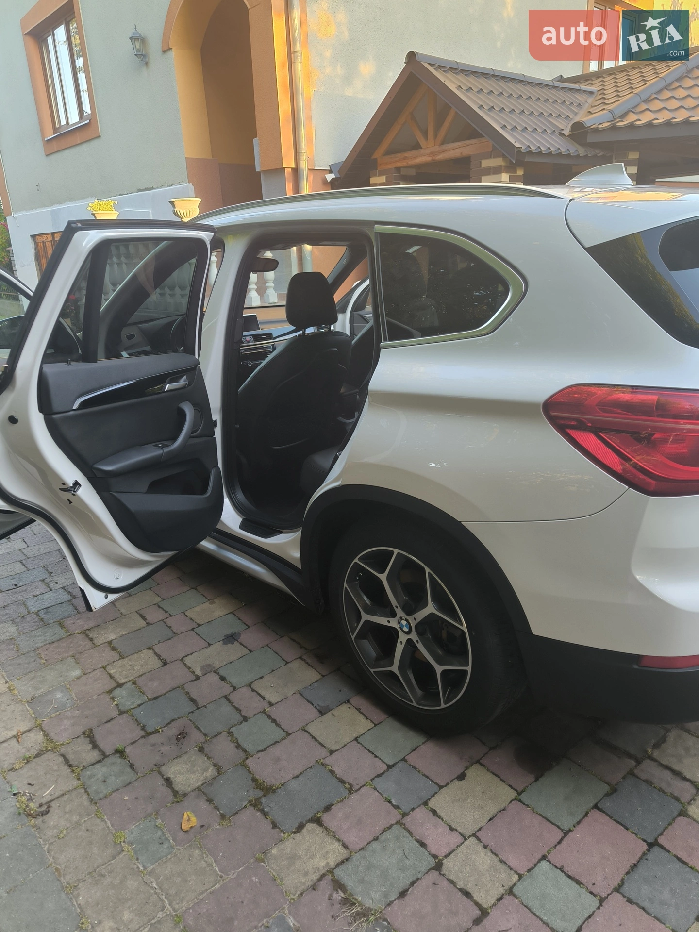 2016 BMW X1 - мініатюра 8