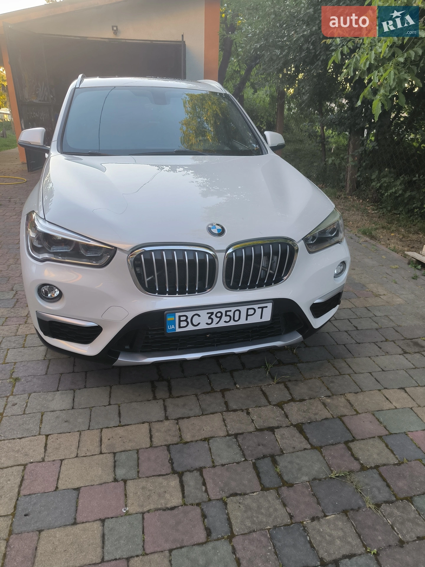 2016 BMW X1 - мініатюра 2