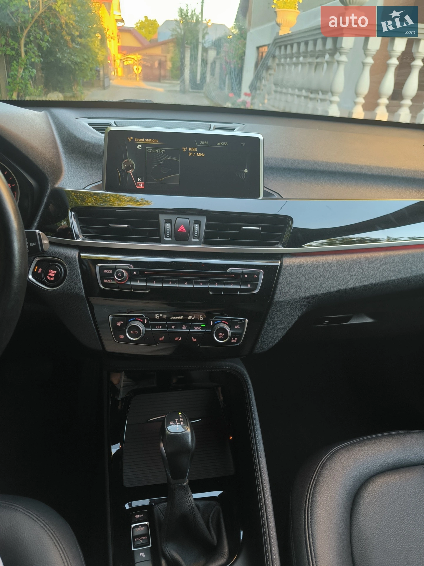 2016 BMW X1 - мініатюра 16
