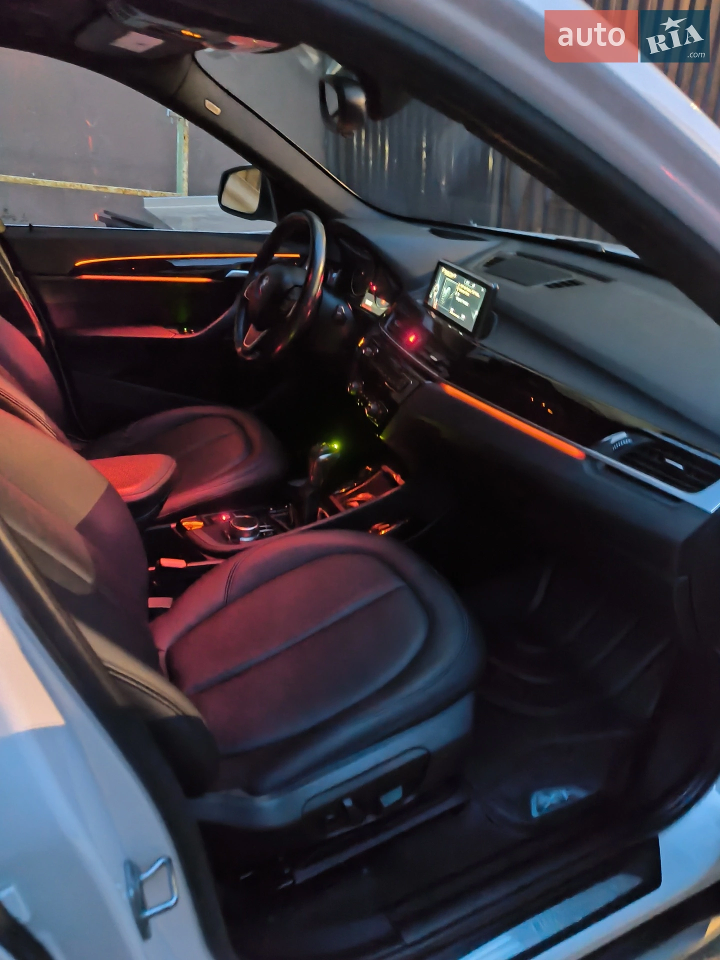 2016 BMW X1 - мініатюра 30