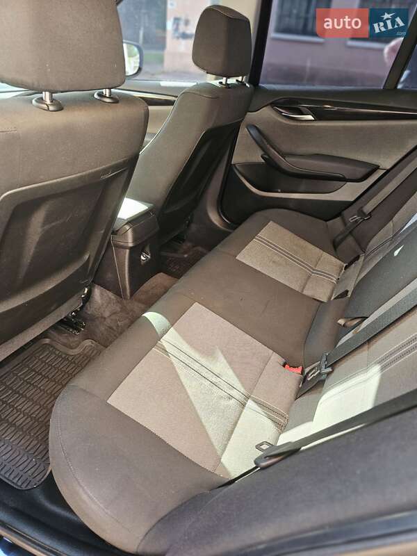 Внедорожник / Кроссовер BMW X1 2012 в Коростене фото 57 Внедорожник / Кроссовер BMW X1 2012 в Коростене