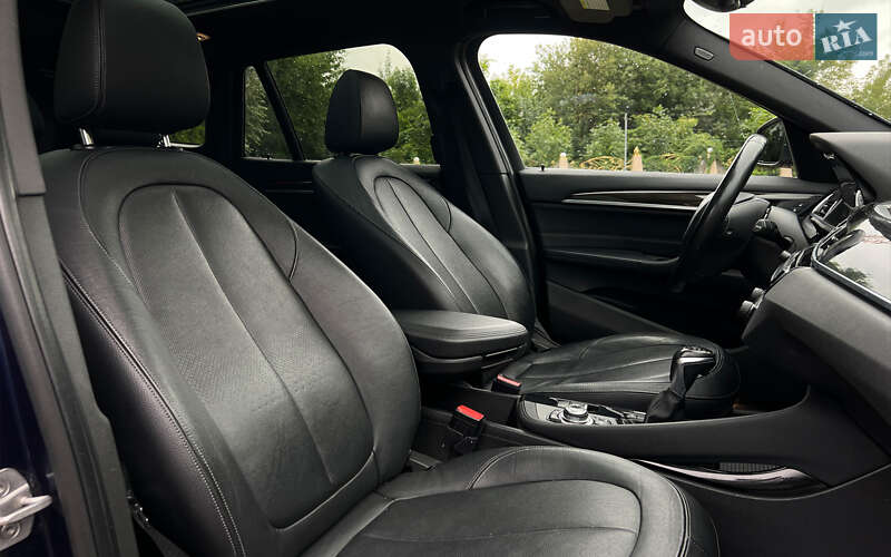 Позашляховик / Кросовер BMW X1 2015 в Львові